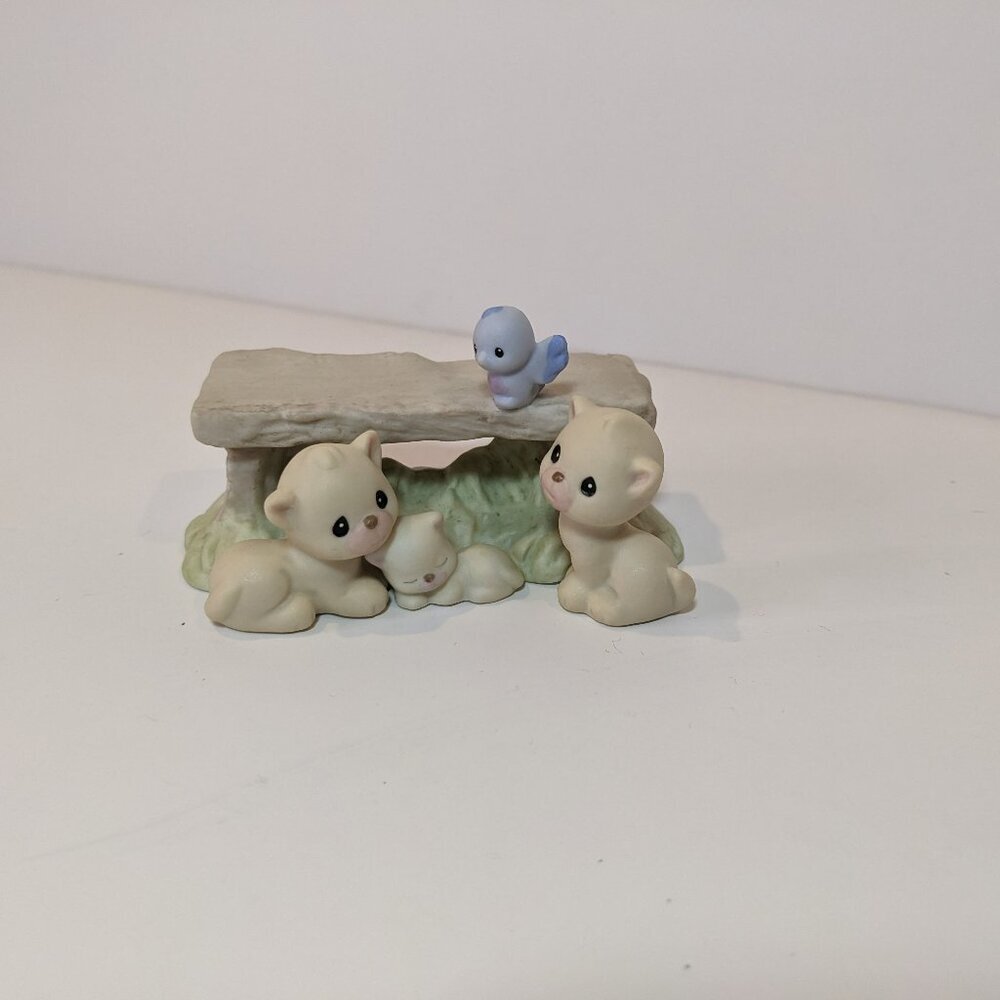 Precious Moments Nativity Bench Cat Bird Addition 1997 Figurine 291293 Box